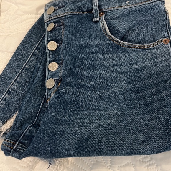 Abercrombie & Fitch high rise super skinny ankle jeans 30/ inseam, size 10 - Picture 5 of 5